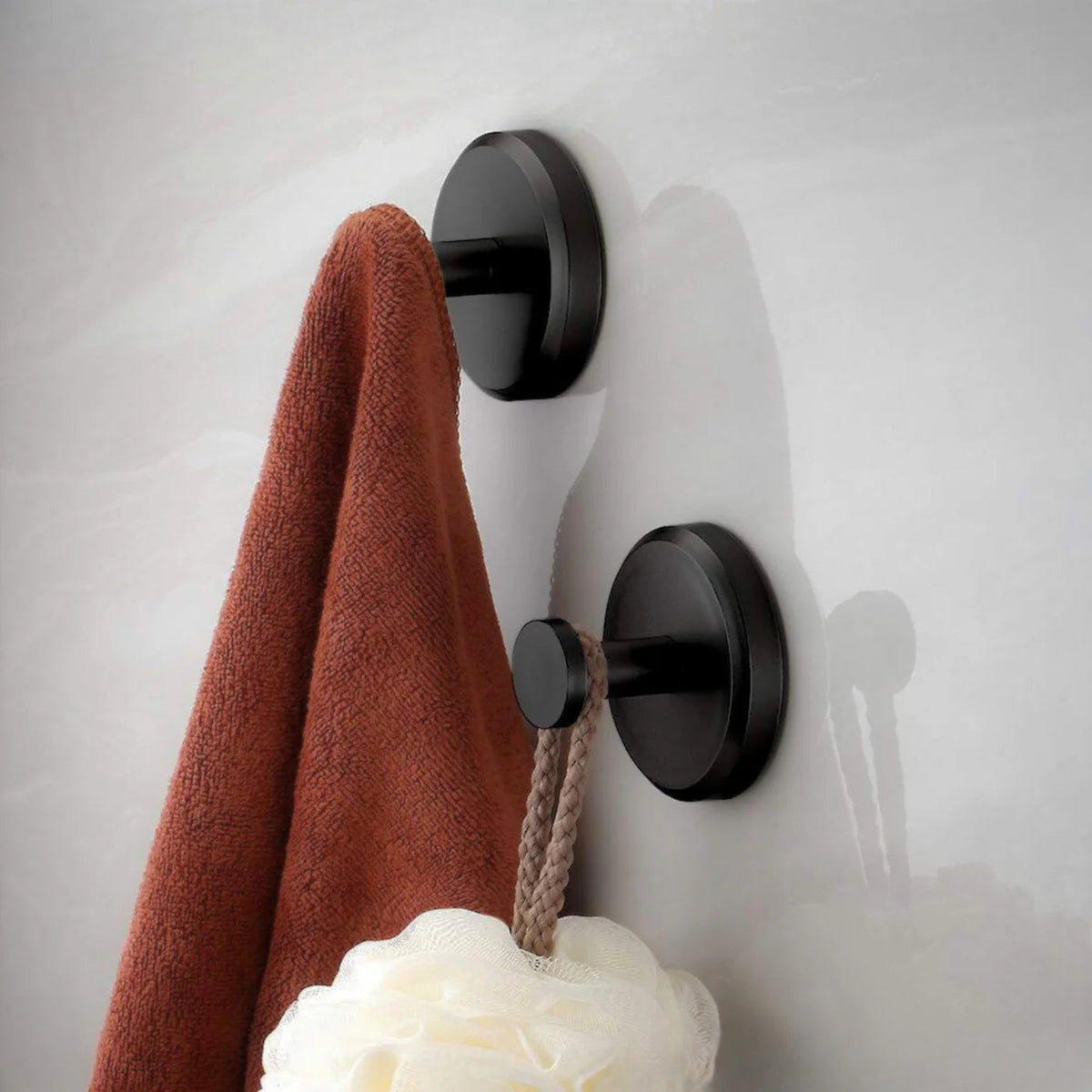 Agitare Sup™ – Gancho de Ventosa Premium Para Banheiro e Cozinha – Compre 1, Leve 2 + Frete Grátis 🎁